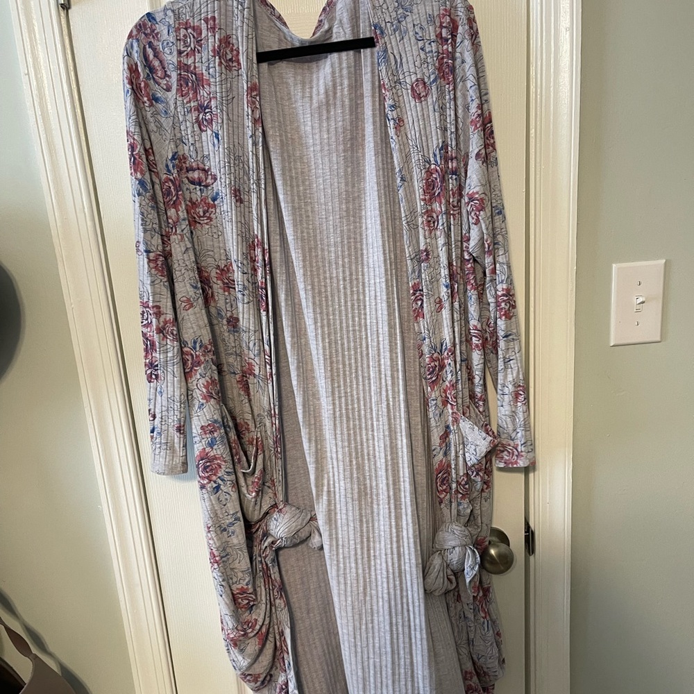 Lularoe sweater